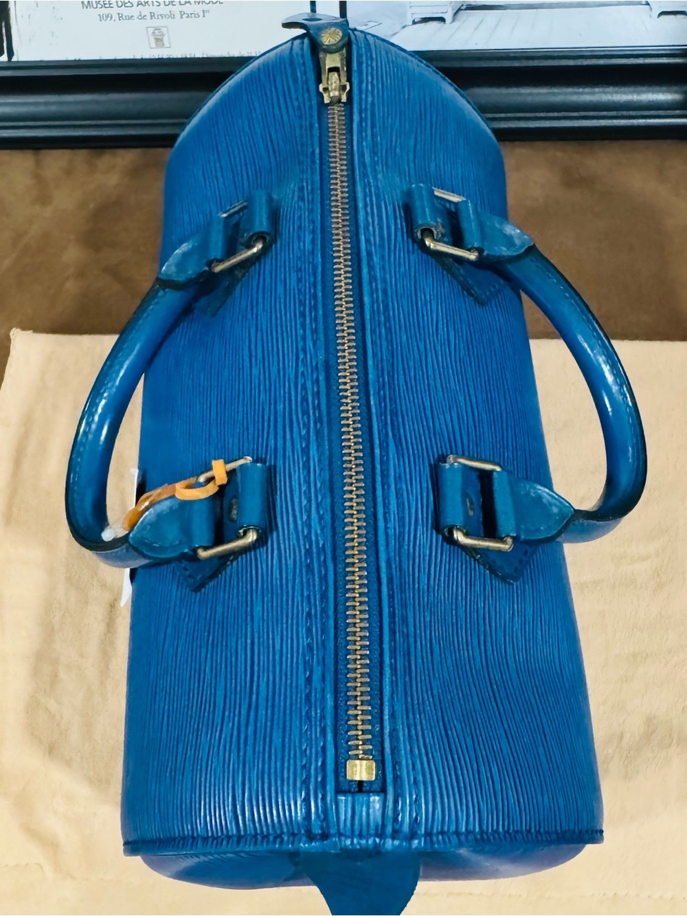 Louis Vuitton Toledo Blue Epi Leather Speedy 25 with Gold Hardware - Picture 7 of 15